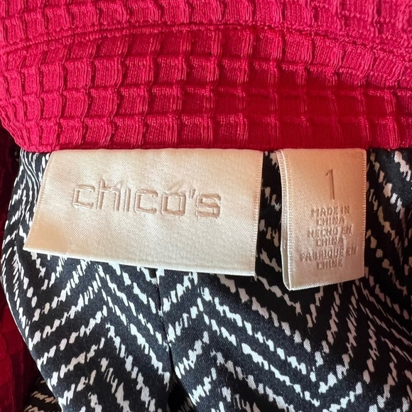 Chico’s Red Moto Waffle-Knit Jacket • Chico's Size 1• Full Zip - Picture 4 of 6